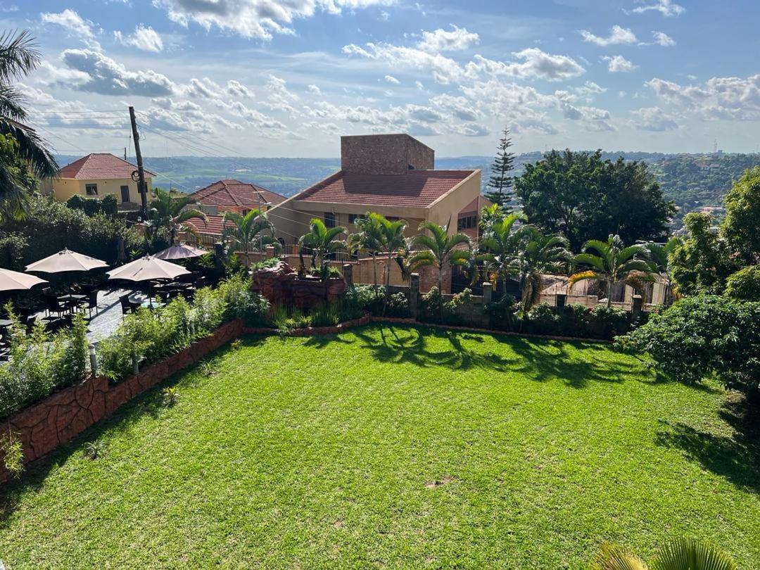 Precious Villas Lubowa Exterior photo